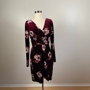 Eyeshadow • Velvet Floral Long Sleeve Dress Surplice